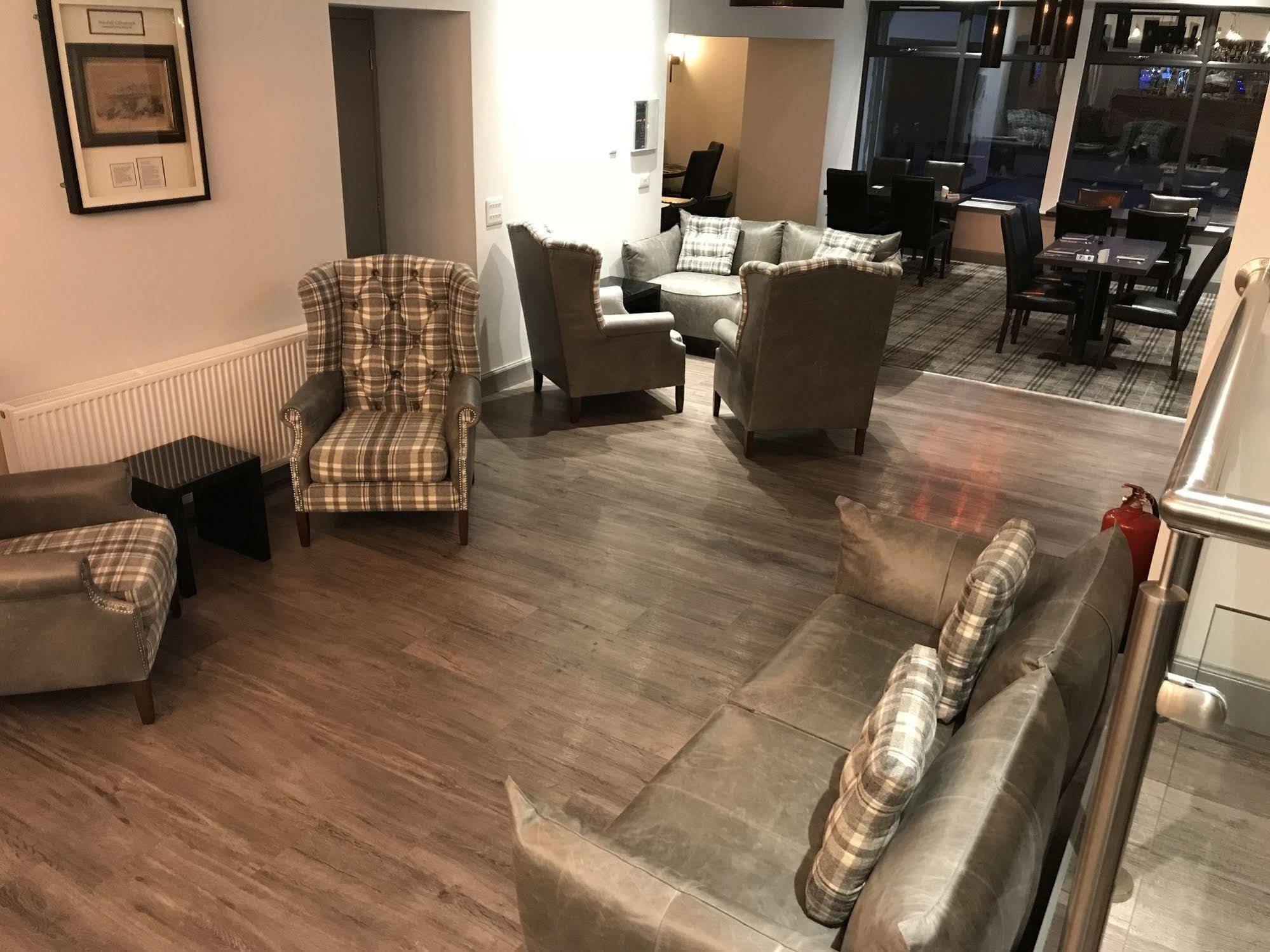 The Knowes Hotel & Restaurant Macduff Eksteriør bilde